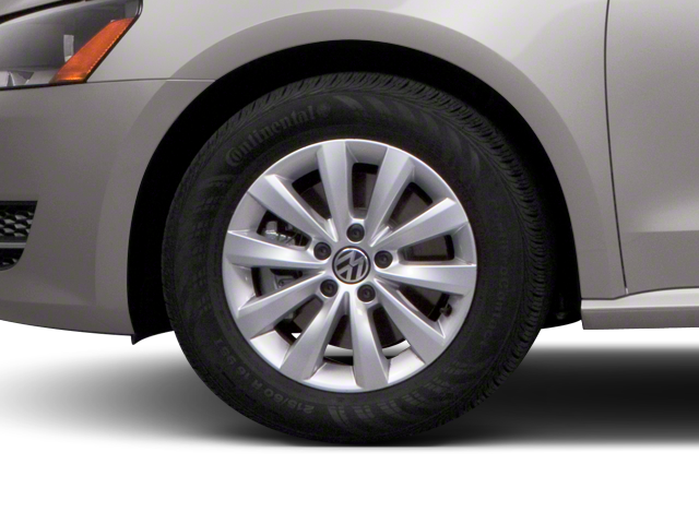 2012 Volkswagen Passat 2.5 SE