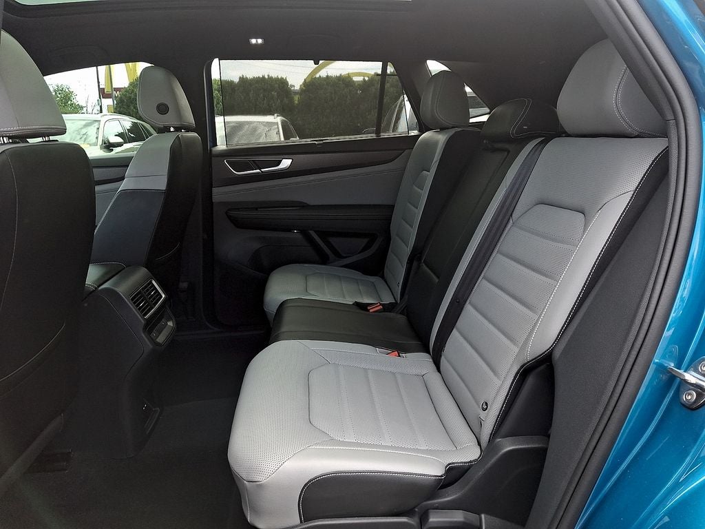 2024 Volkswagen Atlas Cross Sport 2.0T SEL