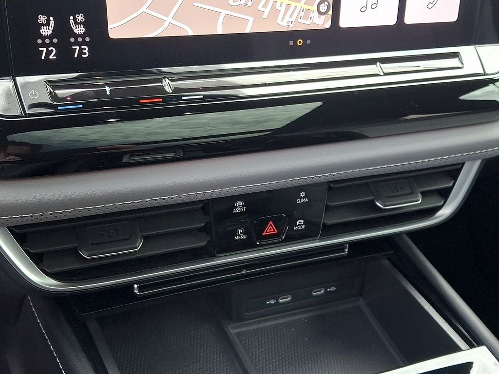 2024 Volkswagen Atlas Cross Sport 2.0T SEL