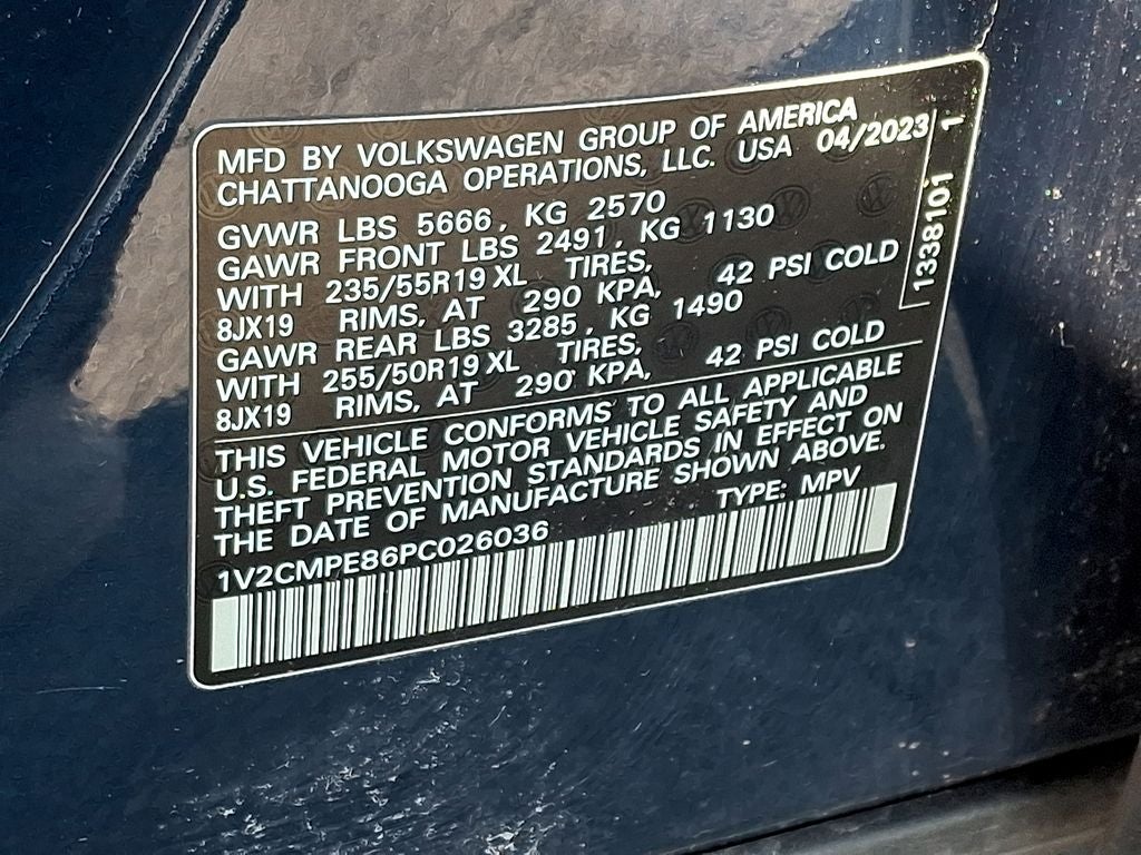 2023 Volkswagen ID.4 Pro