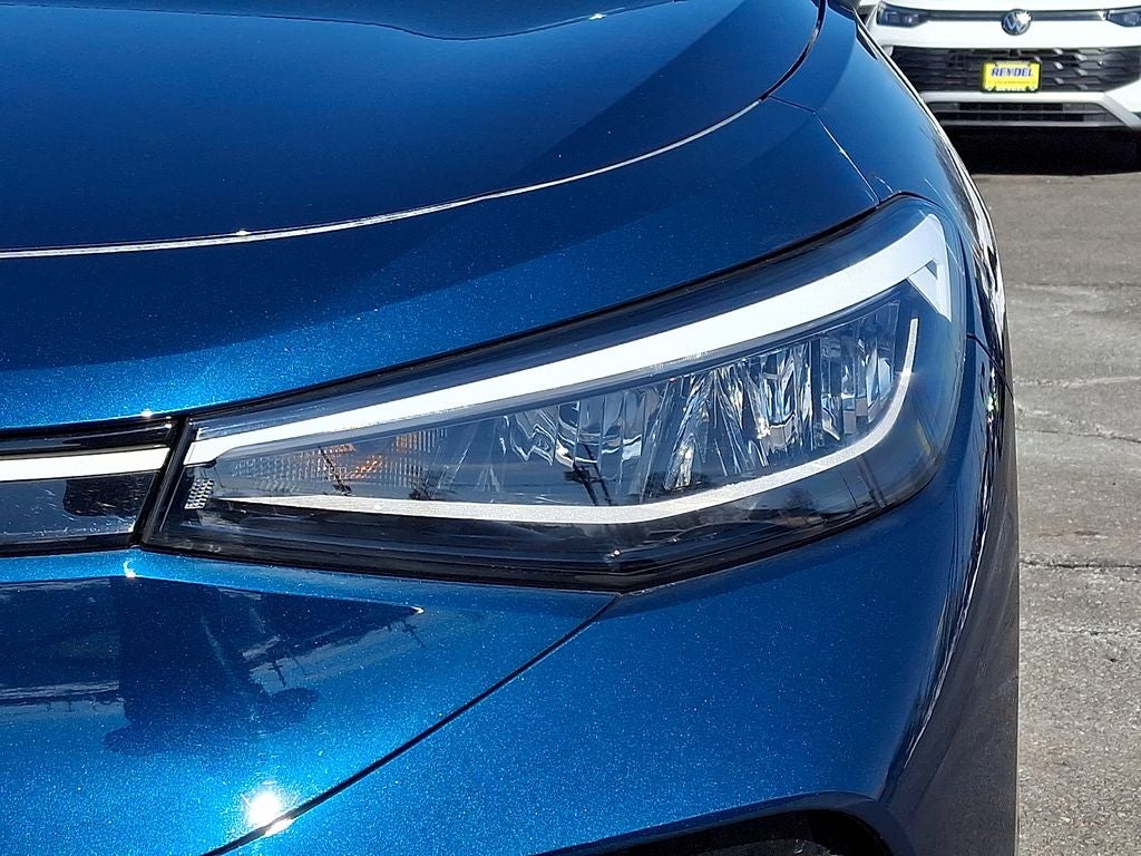 2023 Volkswagen ID.4 Pro