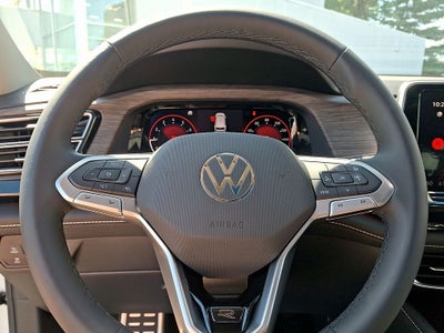 2026 Volkswagen Atlas SEL Premium R-Line