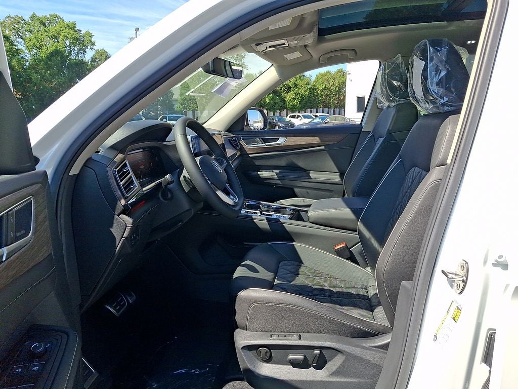 2026 Volkswagen Atlas SEL Premium R-Line