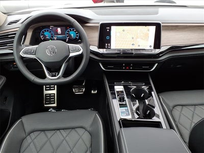 2026 Volkswagen Atlas 2.0T SEL Premium R-Line