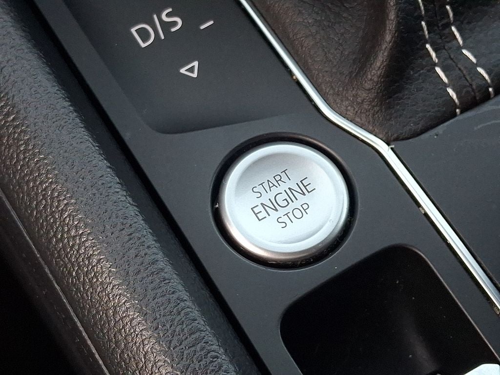 2023 Volkswagen Atlas 2.0T SE w/Technology