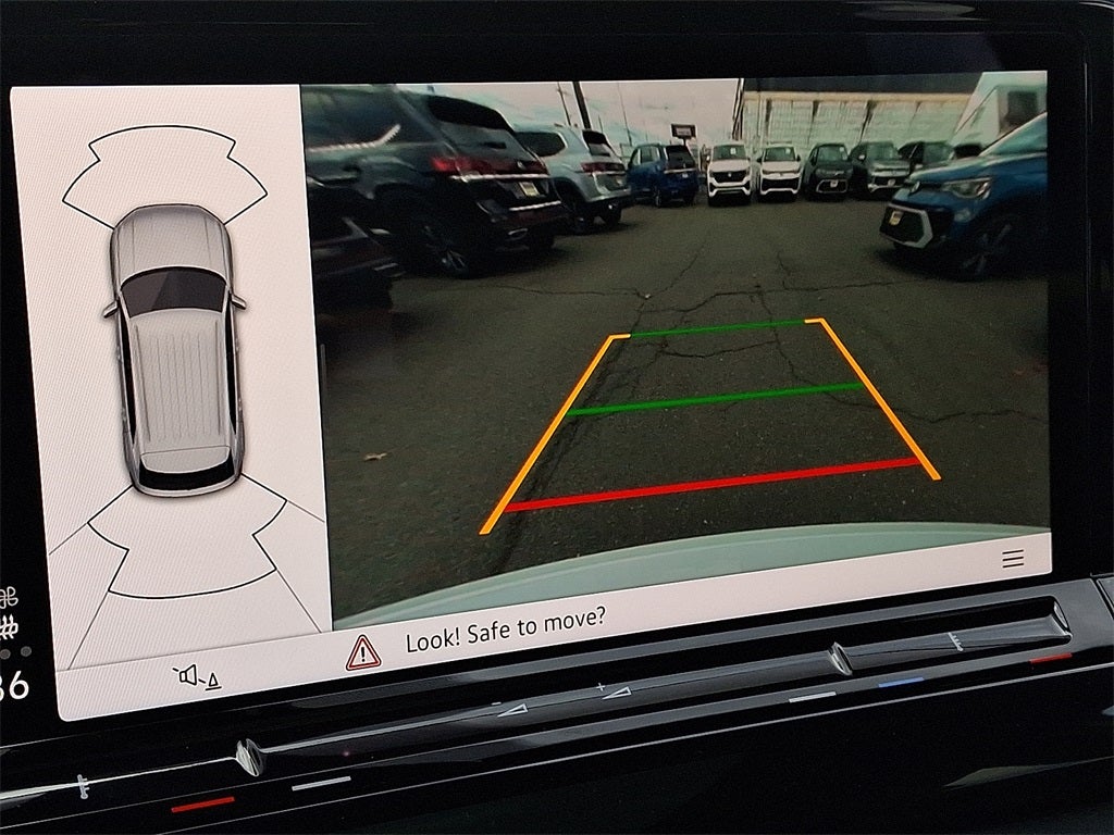 2026 Volkswagen Atlas Cross Sport 2.0T SE w/Technology