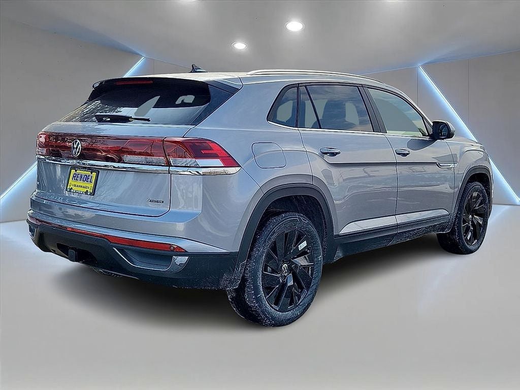 2026 Volkswagen Atlas Cross Sport 2.0T SE w/Technology