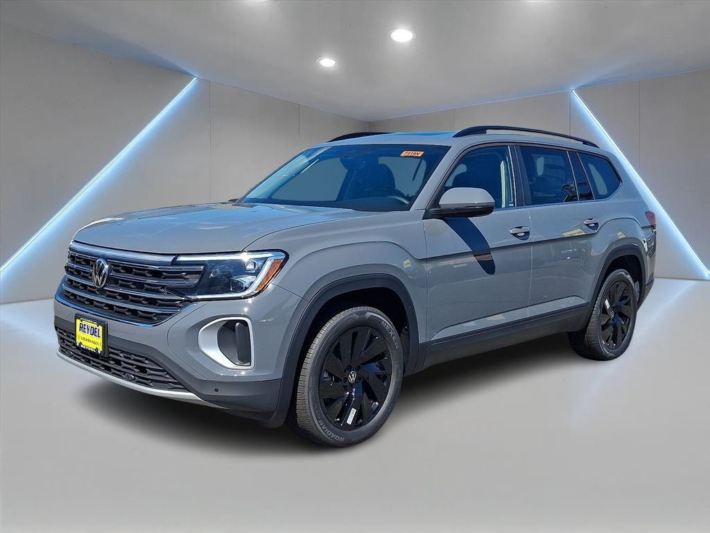 2026 Volkswagen Atlas SE w/Technology