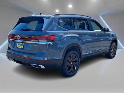 2026 Volkswagen Atlas SE w/Technology