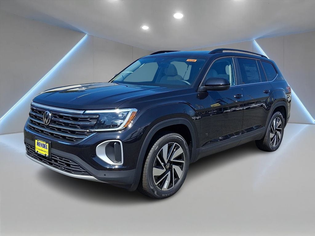 2026 Volkswagen Atlas SE w/Technology