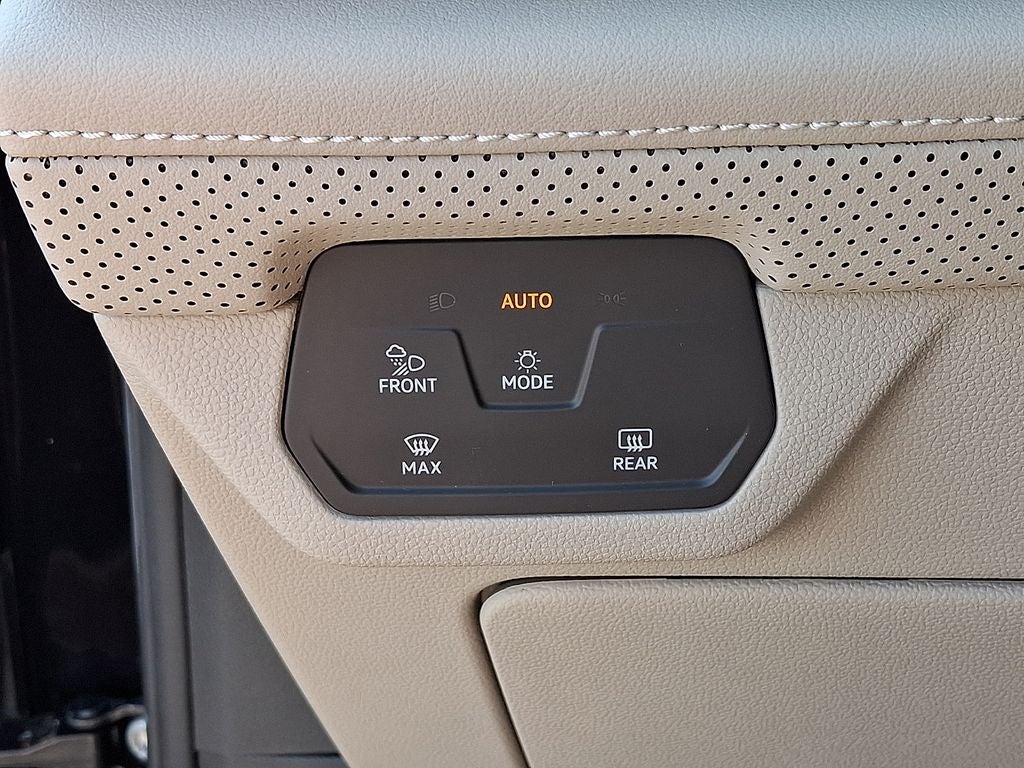 2026 Volkswagen Atlas SE w/Technology