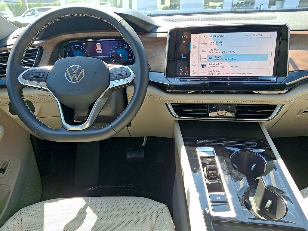 2026 Volkswagen Atlas SE w/Technology