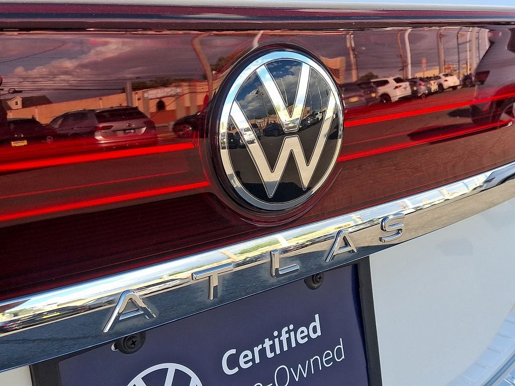2024 Volkswagen Atlas 2.0T SE w/Technology