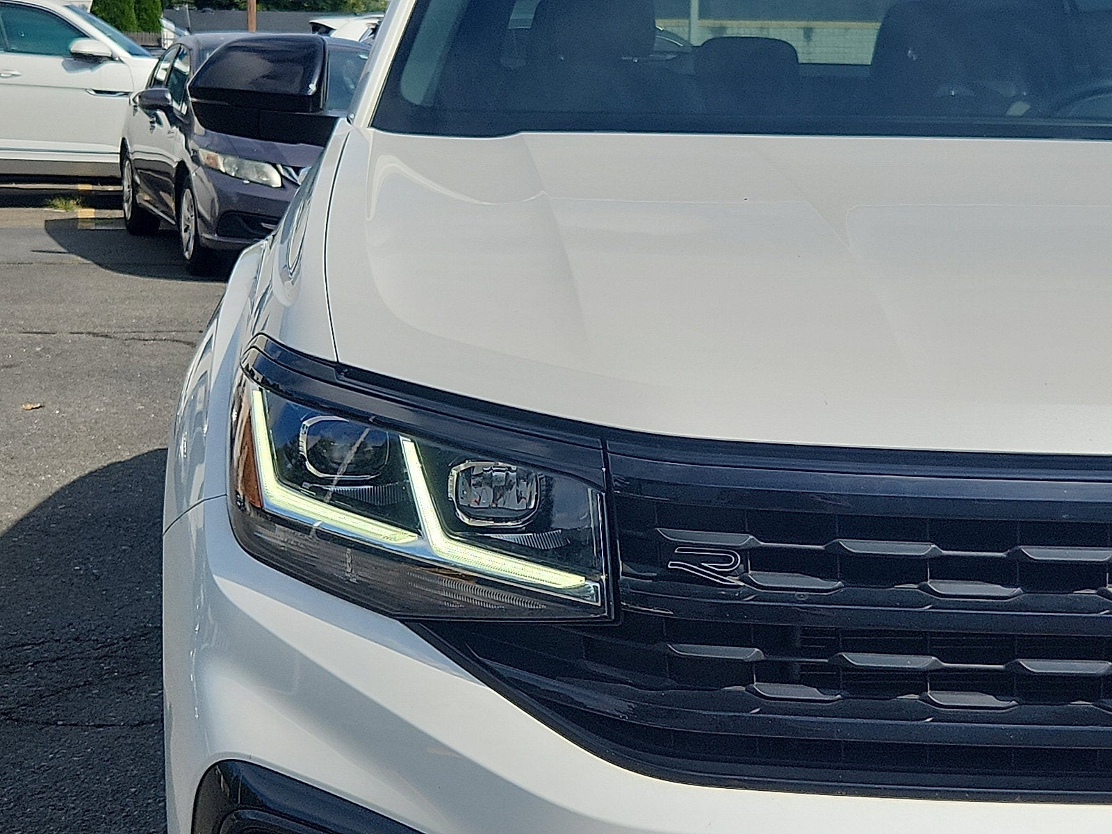 2023 Volkswagen Atlas Cross Sport 2.0T SEL R-Line