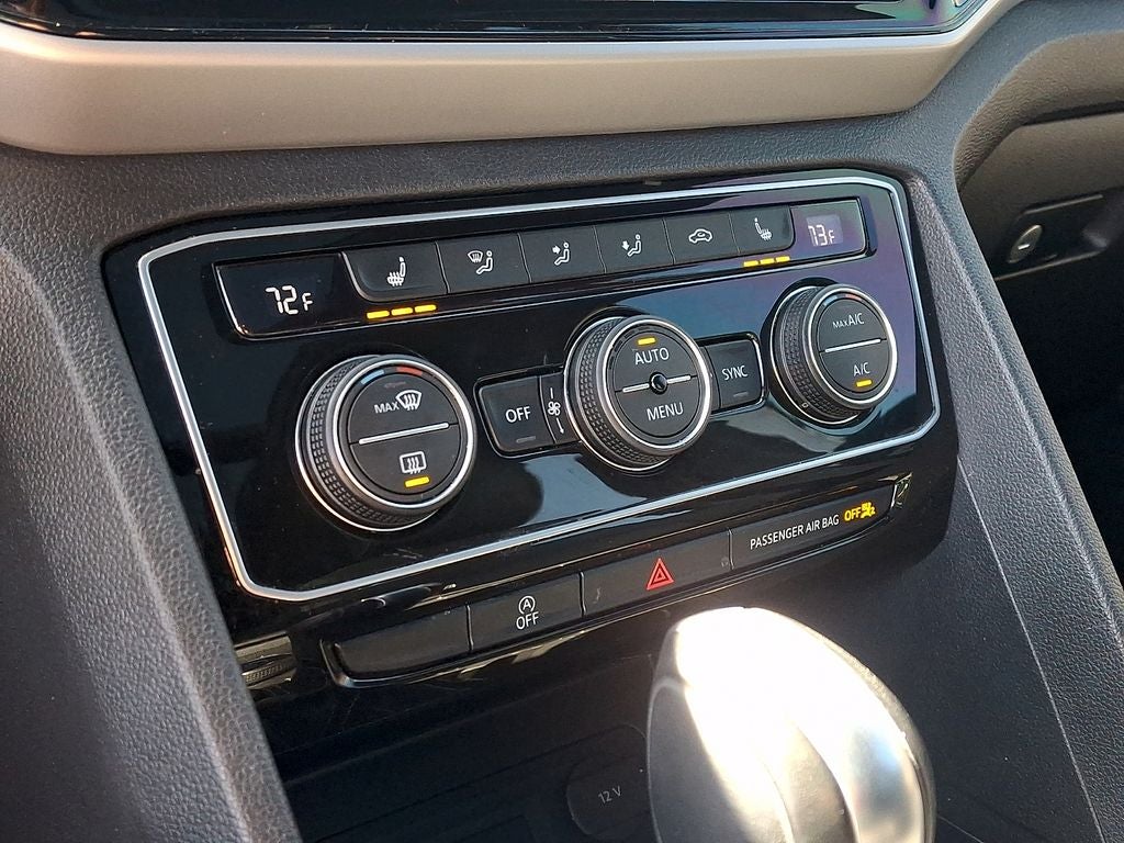 2023 Volkswagen Atlas Cross Sport 3.6L V6 SEL R-Line