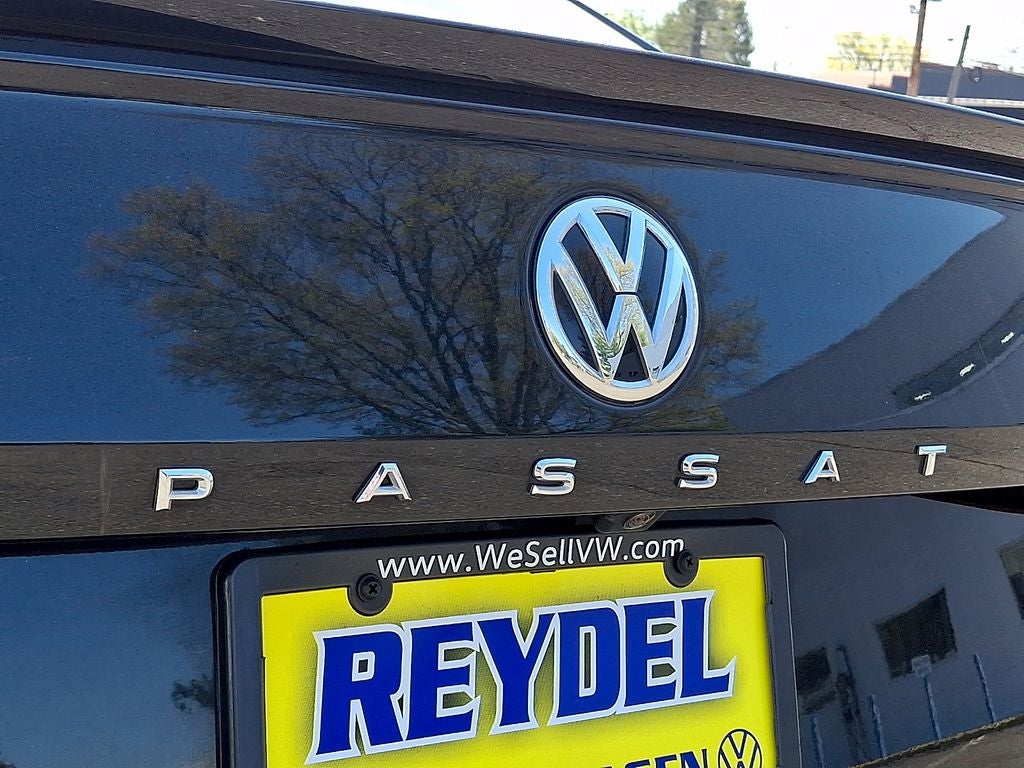 2020 Volkswagen Passat 2.0T R-Line