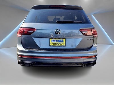 2024 Volkswagen Tiguan 2.0T SE R-Line Black