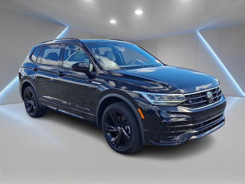 2023 Volkswagen Tiguan 2.0T SE R-Line Black