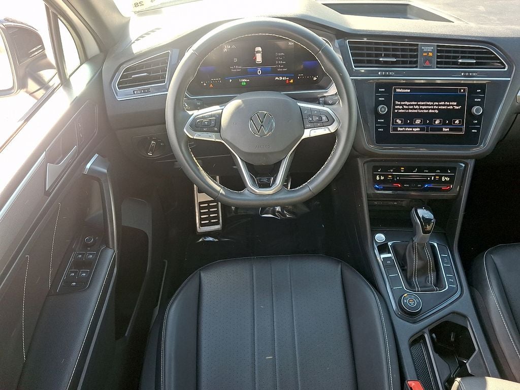 2023 Volkswagen Tiguan 2.0T SE R-Line Black