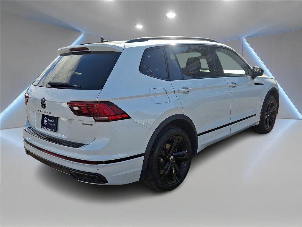 2023 Volkswagen Tiguan 2.0T SE R-Line Black