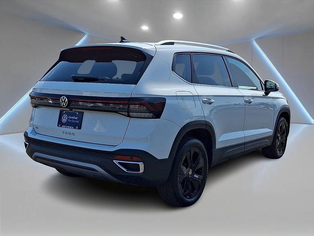 2025 Volkswagen Taos 1.5T SE