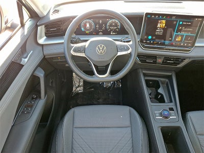 2025 Volkswagen Tiguan 2.0T SE