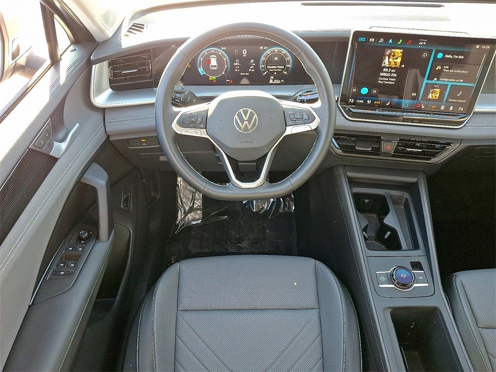 2025 Volkswagen Tiguan 2.0T SE