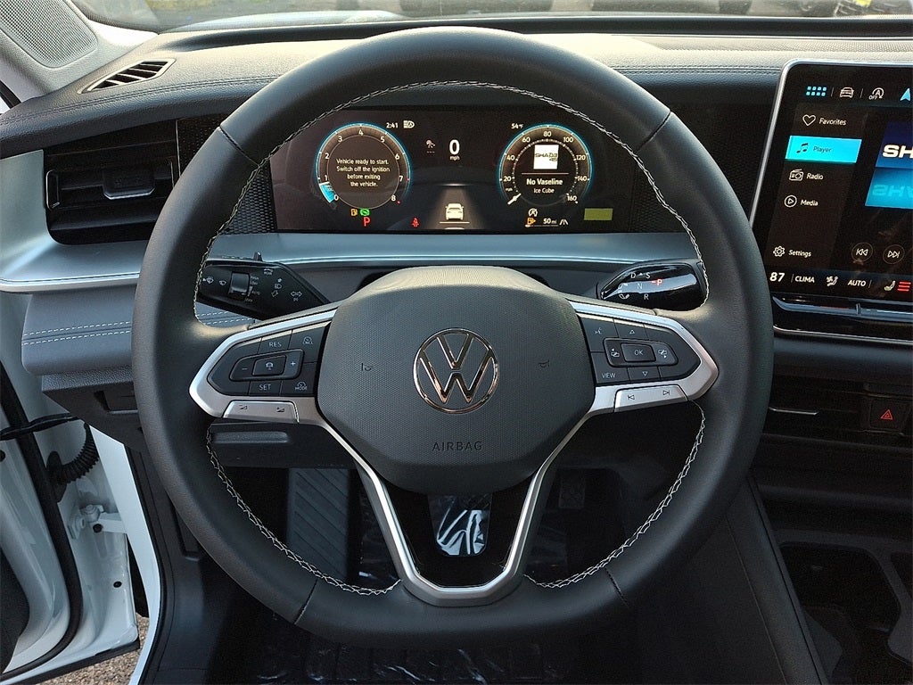 2025 Volkswagen Tiguan 2.0T SE