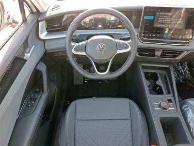2025 Volkswagen Tiguan 2.0T SE