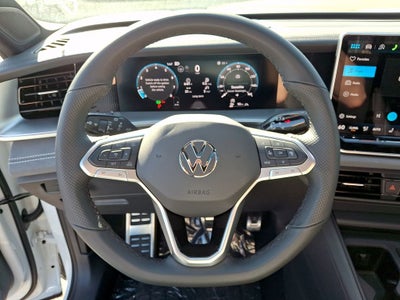 2026 Volkswagen Tiguan 2.0T SE R-Line Black