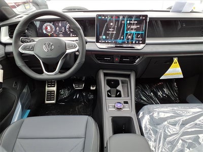 2026 Volkswagen Tiguan 2.0T SE R-Line Black