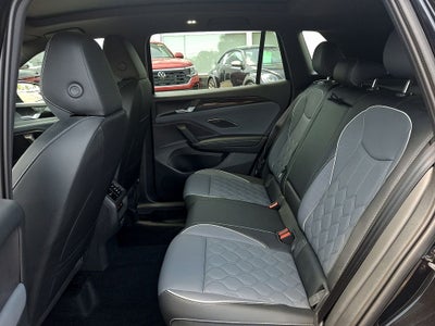 2025 Volkswagen Tiguan 2.0T SEL R-Line