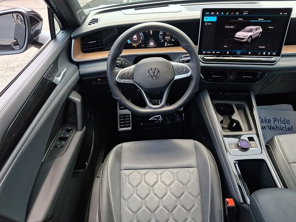 2025 Volkswagen Tiguan 2.0T SEL R-Line