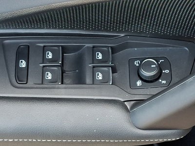 2025 Volkswagen Tiguan 2.0T SEL R-Line