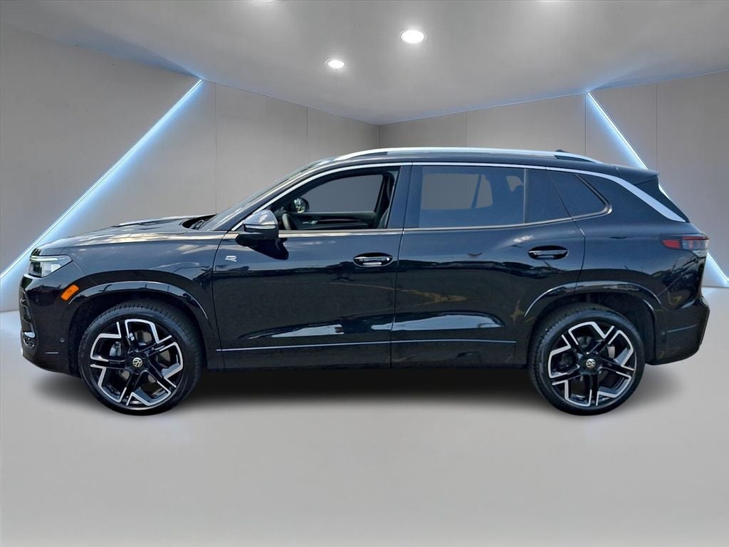 2025 Volkswagen Tiguan 2.0T SEL R-Line