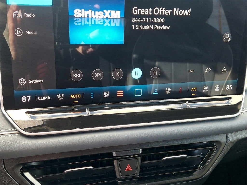 2025 Volkswagen Tiguan 2.0T SEL R-Line