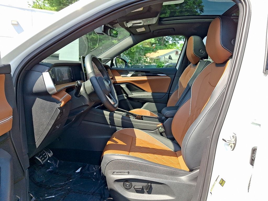 2025 Volkswagen Tiguan 2.0T SEL R-Line