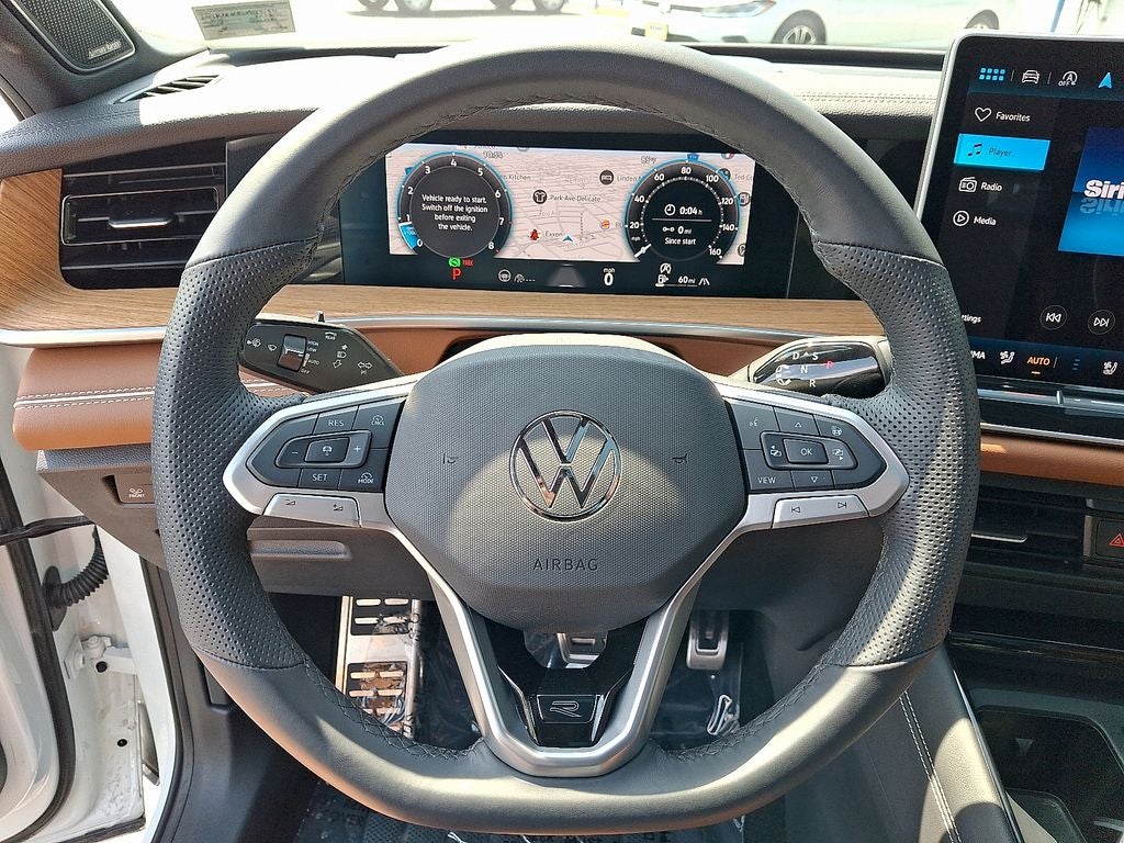 2025 Volkswagen Tiguan 2.0T SEL R-Line