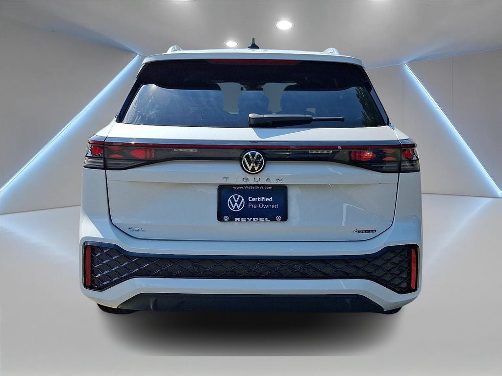2025 Volkswagen Tiguan 2.0T SEL R-Line