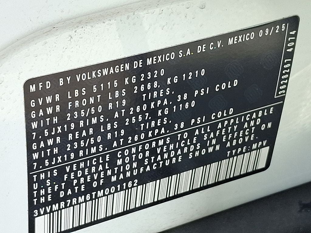 2026 Volkswagen Tiguan 2.0T SE
