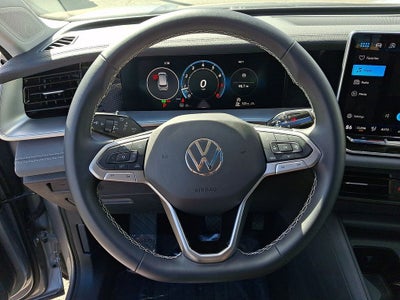 2025 Volkswagen Tiguan 2.0T SE