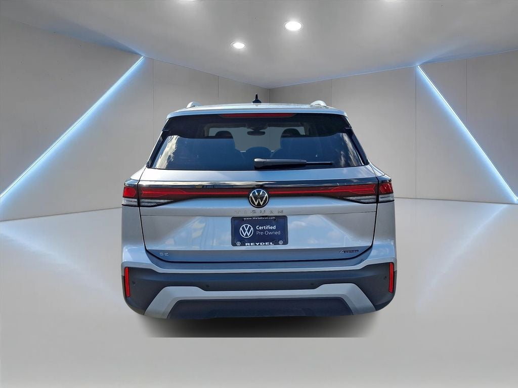 2025 Volkswagen Tiguan 2.0T SE