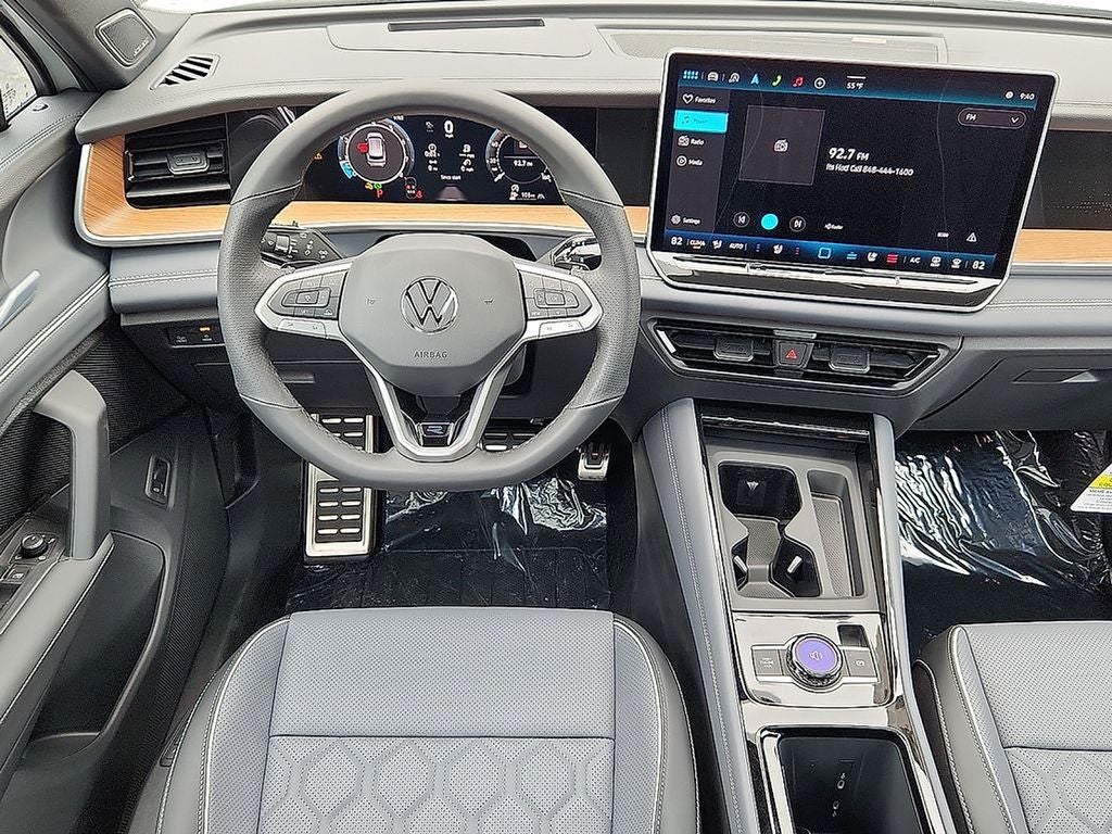 2026 Volkswagen Tiguan 2.0T SEL R-Line Turbo