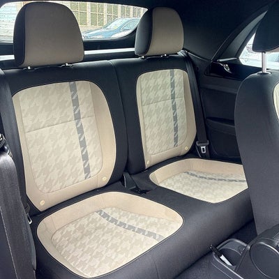 2018 Volkswagen Beetle 2.0T Coast