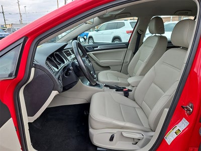 2017 Volkswagen Golf Alltrack TSI S 4Motion