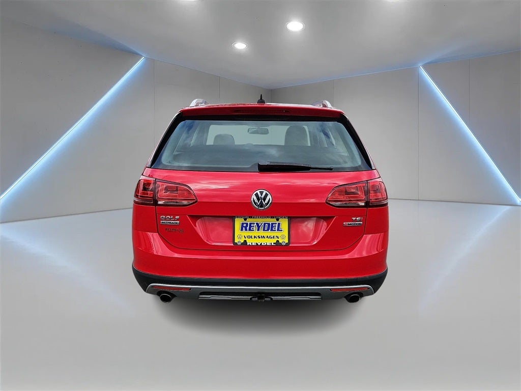 2017 Volkswagen Golf Alltrack TSI S 4Motion