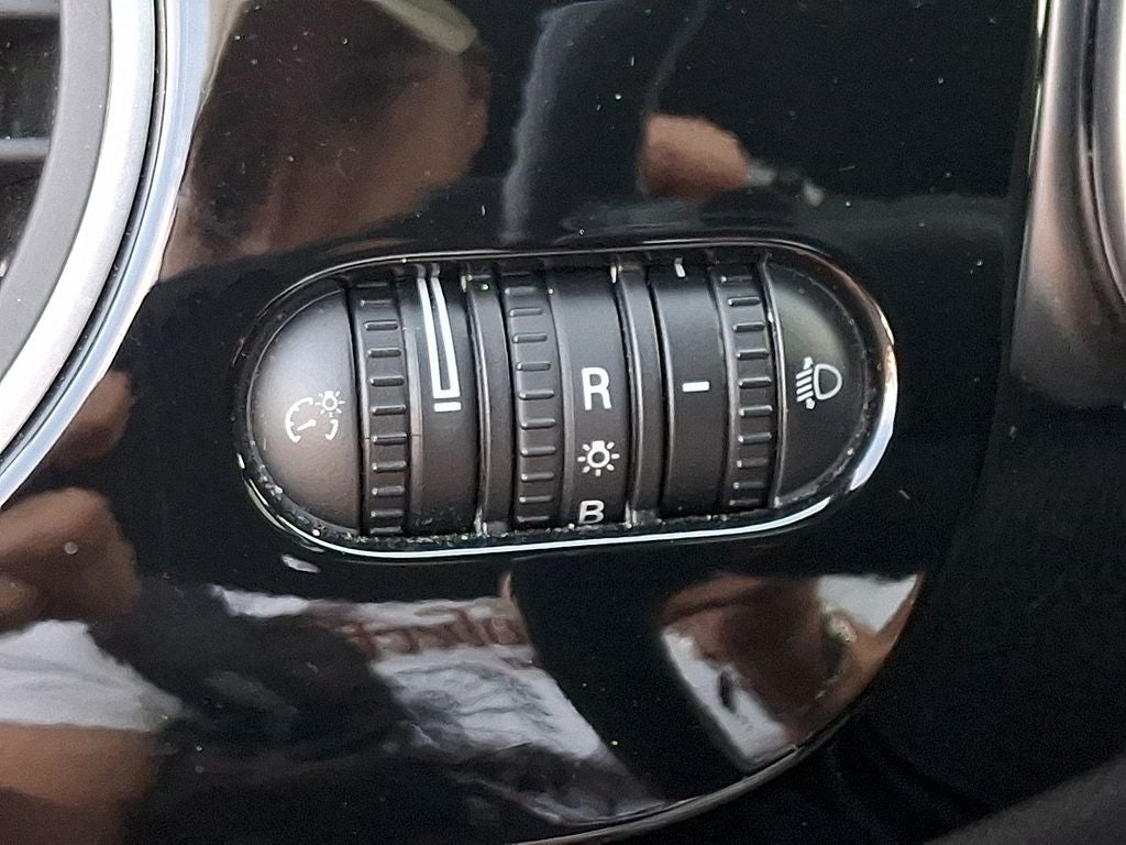 2017 Volkswagen Beetle 1.8T Dune
