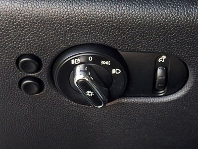 2019 MINI Cooper S Signature