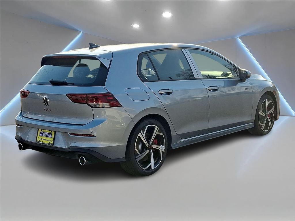 2026 Volkswagen Golf GTI 2.0T SE