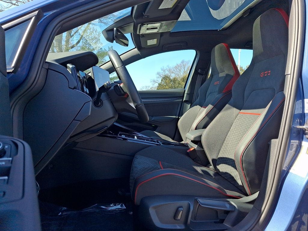 2025 Volkswagen Golf GTI 2.0T SE